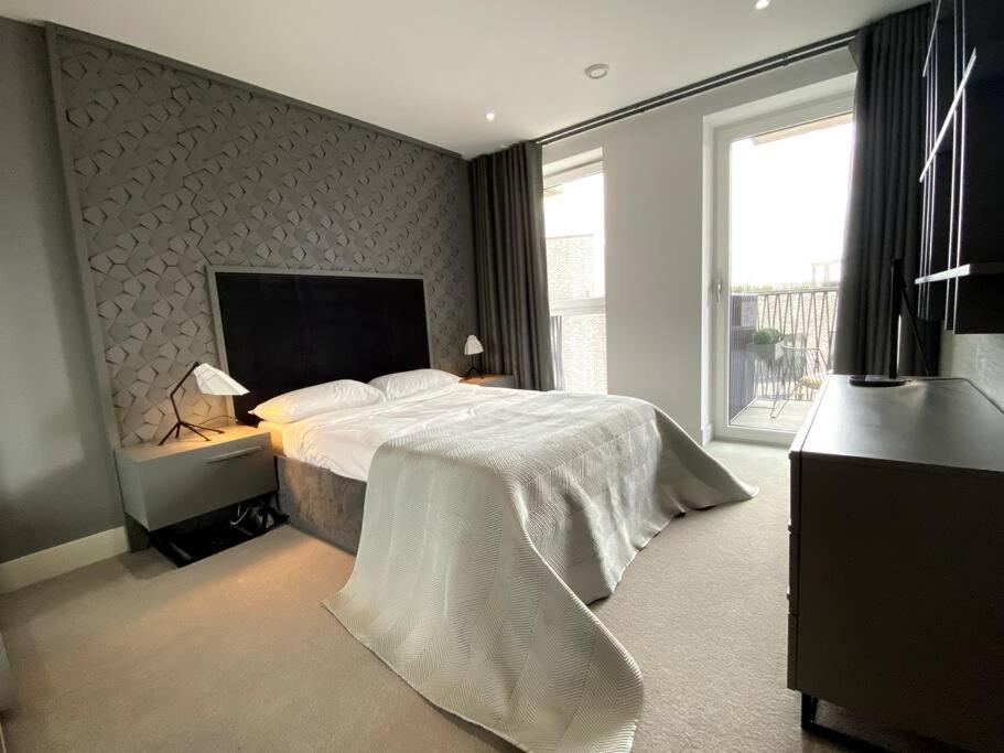 Club White London Bridge One Bedroom Apartment Экстерьер фото